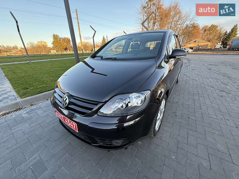 Хэтчбек Volkswagen Golf Plus 2006 в Лубнах