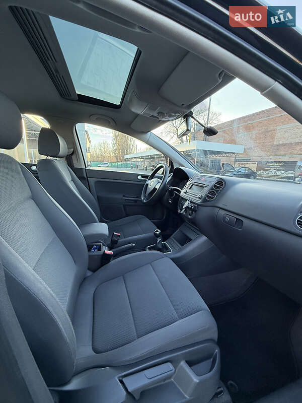 Хэтчбек Volkswagen Golf Plus 2006 в Лубнах