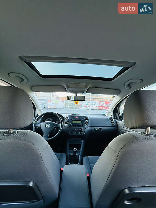 Хэтчбек Volkswagen Golf Plus 2006 в Лубнах