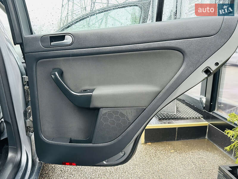 Хетчбек Volkswagen Golf Plus 2009 в Харкові