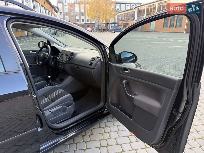 Хэтчбек Volkswagen Golf Plus 2008 в Коломые фото 28 Хэтчбек Volkswagen Golf Plus 2008 в Коломые