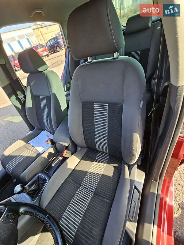 Хэтчбек Volkswagen Golf Plus 2009 в Полтаве фото 9 Хэтчбек Volkswagen Golf Plus 2009 в Полтаве