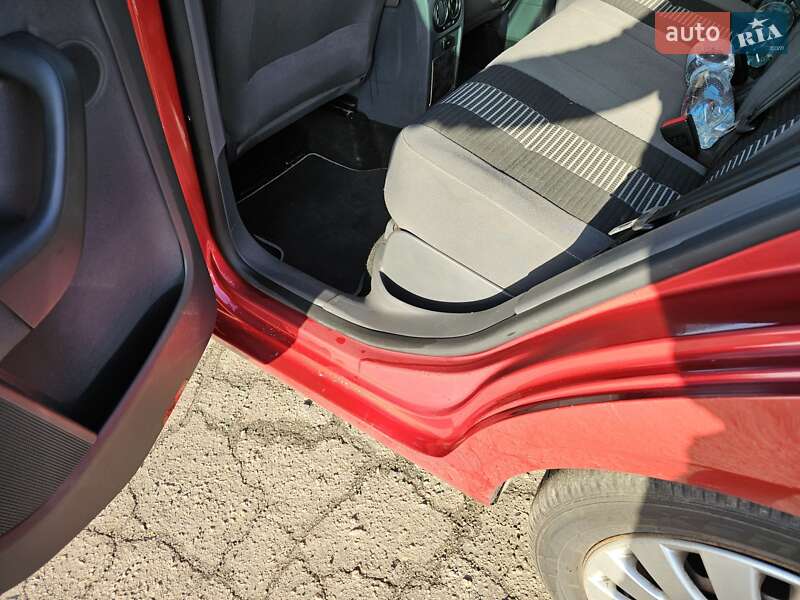 Хэтчбек Volkswagen Golf Plus 2009 в Полтаве фото 43 Хэтчбек Volkswagen Golf Plus 2009 в Полтаве