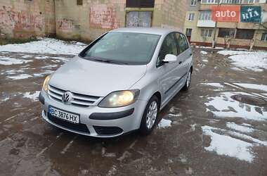 Хэтчбек Volkswagen Golf Plus 2007 в Ровно