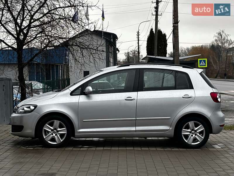 Хэтчбек Volkswagen Golf Plus 2010 в Красилове