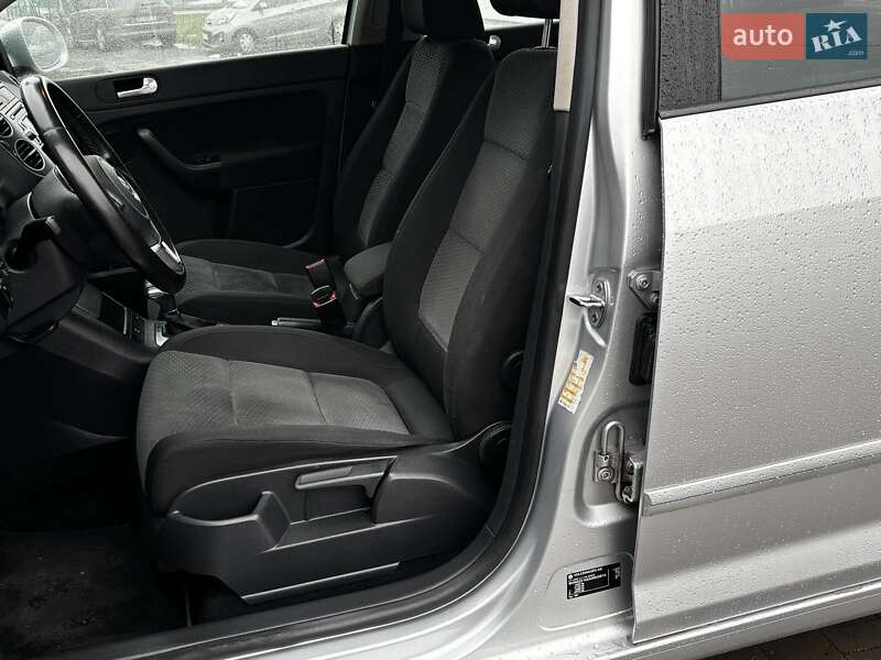 Хэтчбек Volkswagen Golf Plus 2010 в Красилове