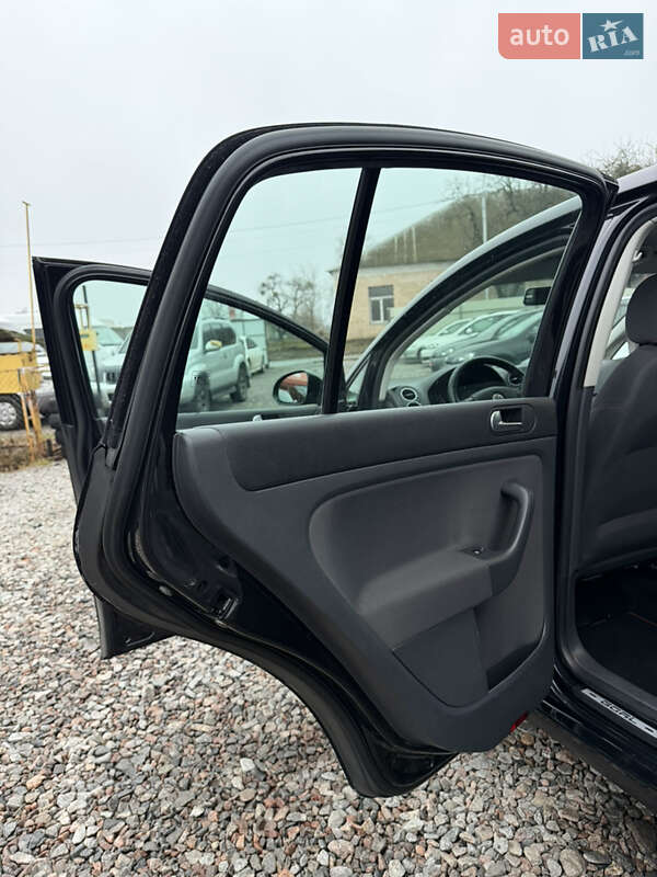 Хэтчбек Volkswagen Golf Plus 2007 в Лубнах фото 25 Хэтчбек Volkswagen Golf Plus 2007 в Лубнах