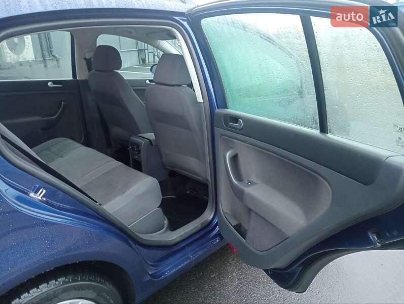 Хэтчбек Volkswagen Golf Plus 2007 в Житомире