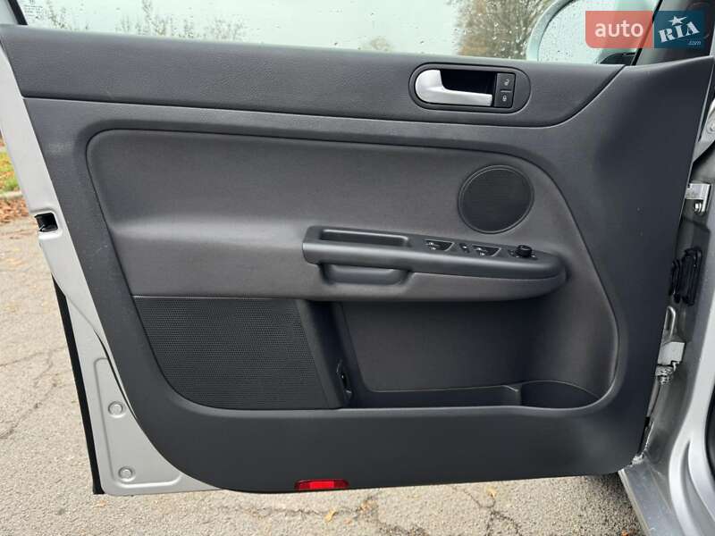 Хэтчбек Volkswagen Golf Plus 2007 в Прилуках