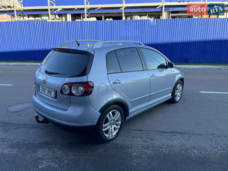 Хэтчбек Volkswagen Golf Plus 2008 в Мукачево