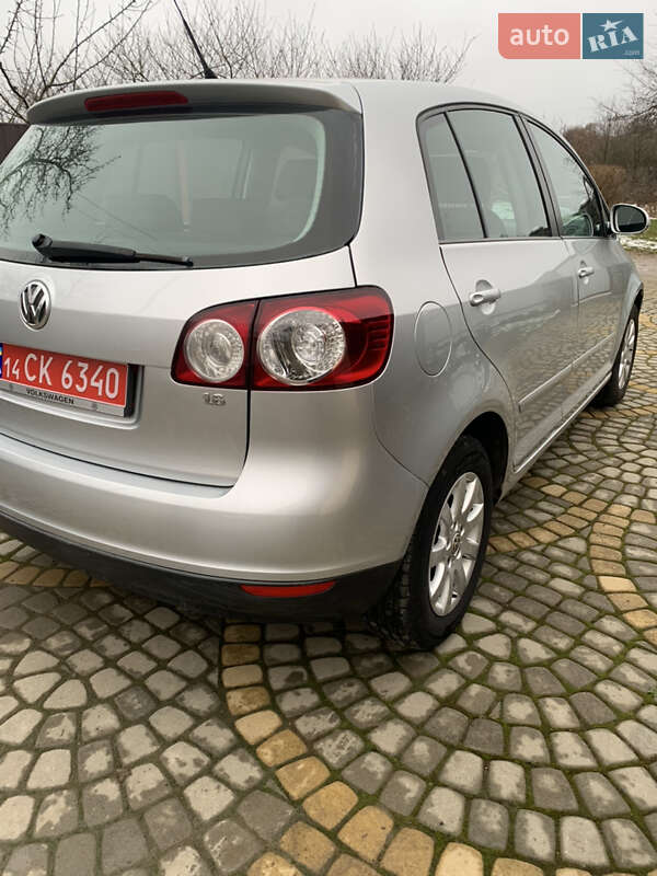 Хэтчбек Volkswagen Golf Plus 2006 в Ивано-Франковске фото 3 Хэтчбек Volkswagen Golf Plus 2006 в Ивано-Франковске