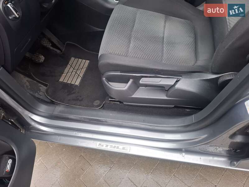 Хэтчбек Volkswagen Golf Plus 2009 в Белой Церкви