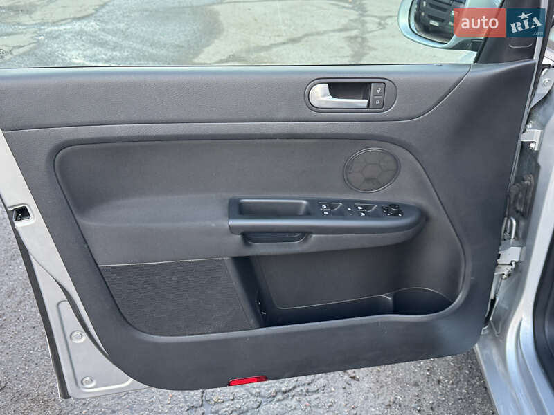 Хэтчбек Volkswagen Golf Plus 2009 в Полтаве фото 11 Хэтчбек Volkswagen Golf Plus 2009 в Полтаве