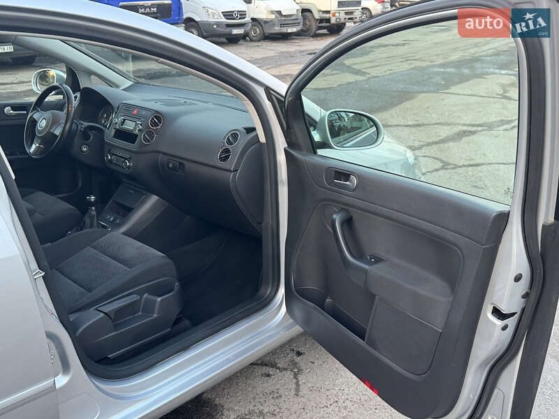 Хэтчбек Volkswagen Golf Plus 2009 в Полтаве фото 32 Хэтчбек Volkswagen Golf Plus 2009 в Полтаве