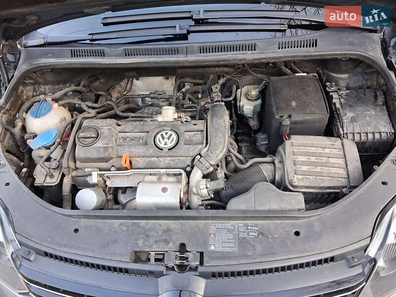 Хэтчбек Volkswagen Golf Plus 2011 в Одессе фото 2 Хэтчбек Volkswagen Golf Plus 2011 в Одессе