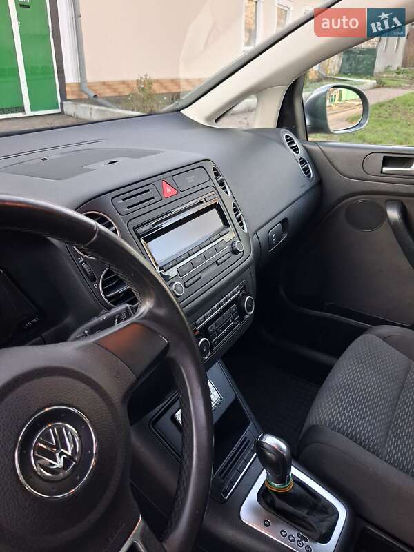 Хэтчбек Volkswagen Golf Plus 2011 в Одессе фото 7 Хэтчбек Volkswagen Golf Plus 2011 в Одессе