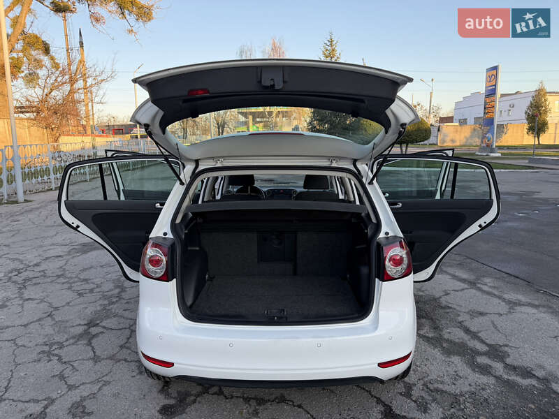 Хэтчбек Volkswagen Golf Plus 2010 в Лубнах