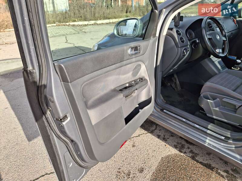 Хэтчбек Volkswagen Golf Plus 2006 в Конотопе