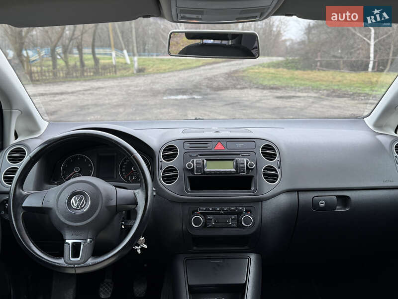 Хетчбек Volkswagen Golf Plus 2009 в Конотопі