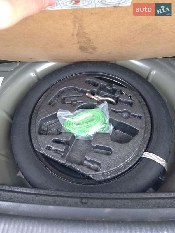 Хэтчбек Volkswagen Golf Plus 2008 в Прилуках