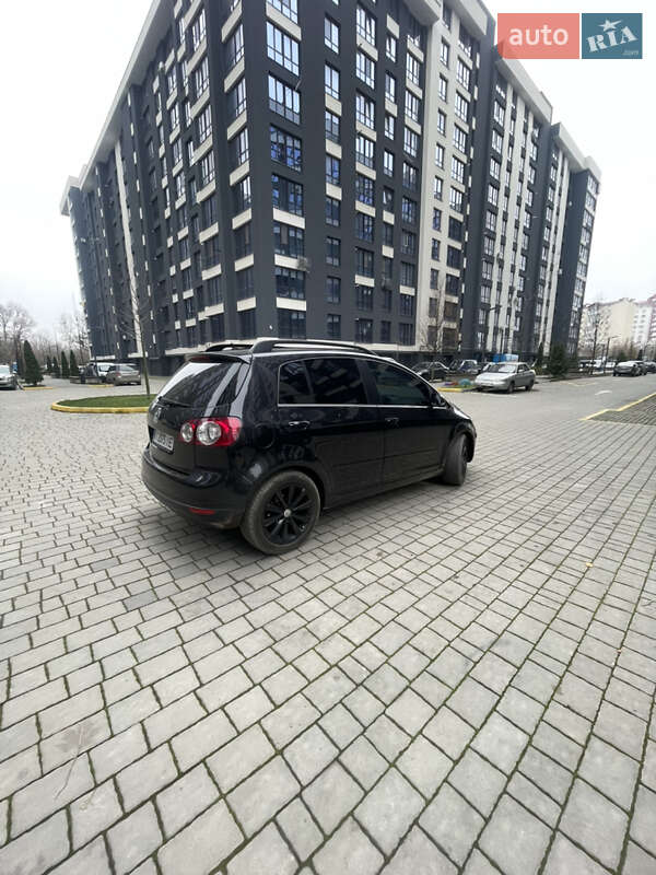 Хэтчбек Volkswagen Golf Plus 2007 в Ивано-Франковске фото 9 Хэтчбек Volkswagen Golf Plus 2007 в Ивано-Франковске