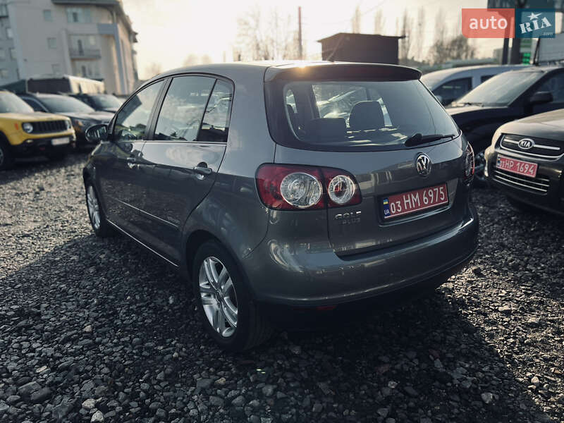 Хэтчбек Volkswagen Golf Plus 2009 в Полтаве