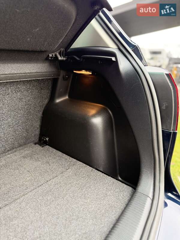 Хэтчбек Volkswagen Golf Plus 2011 в Луцке