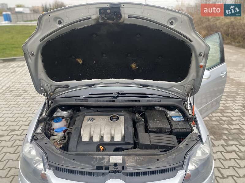 Хэтчбек Volkswagen Golf Plus 2006 в Львове