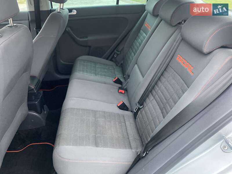 Хэтчбек Volkswagen Golf Plus 2006 в Львове