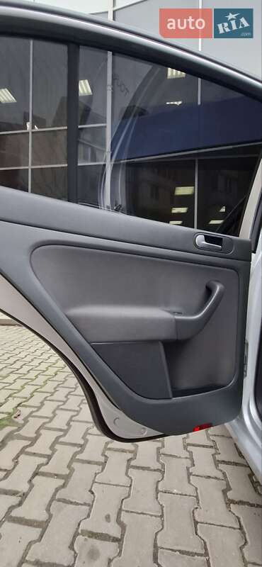 Хэтчбек Volkswagen Golf Plus 2007 в Одессе