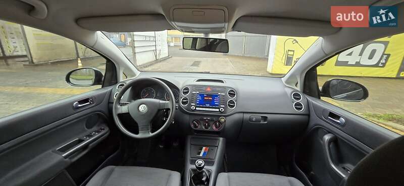 Хэтчбек Volkswagen Golf Plus 2005 в Днепре