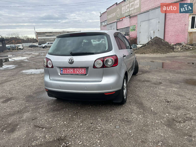 Хэтчбек Volkswagen Golf Plus 2005 в Нежине