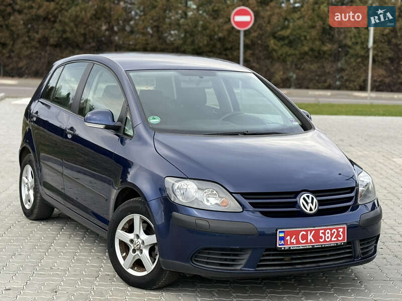 Хетчбек Volkswagen Golf Plus 2006 в Стрию