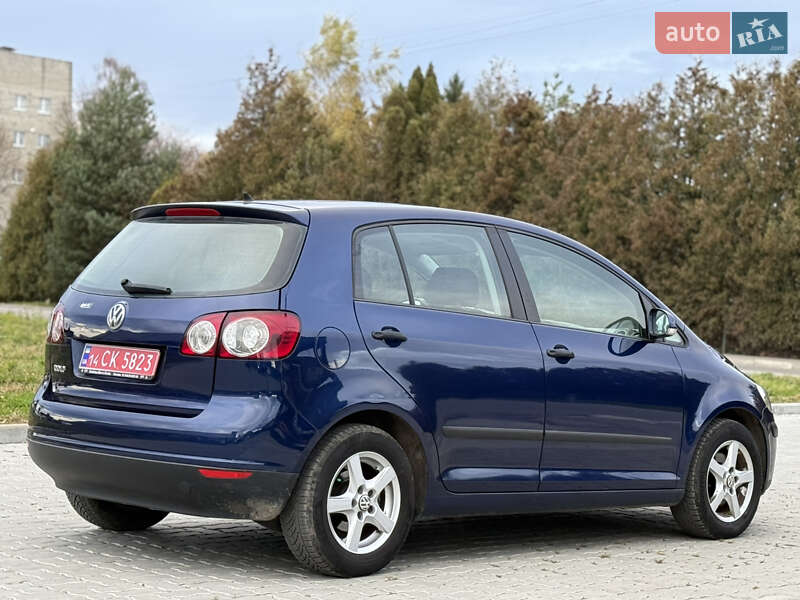 Хетчбек Volkswagen Golf Plus 2006 в Стрию