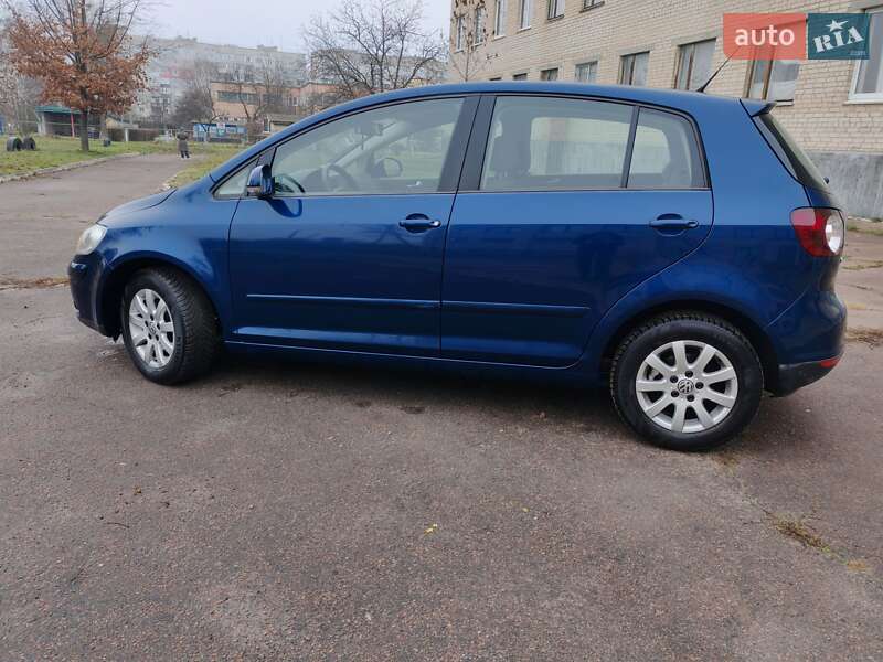 Хэтчбек Volkswagen Golf Plus 2006 в Александрие