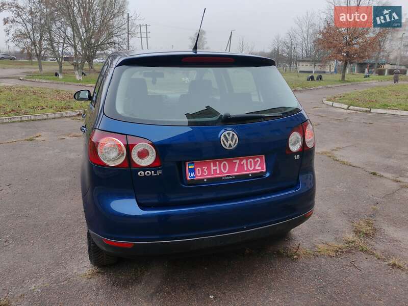 Хэтчбек Volkswagen Golf Plus 2006 в Александрие
