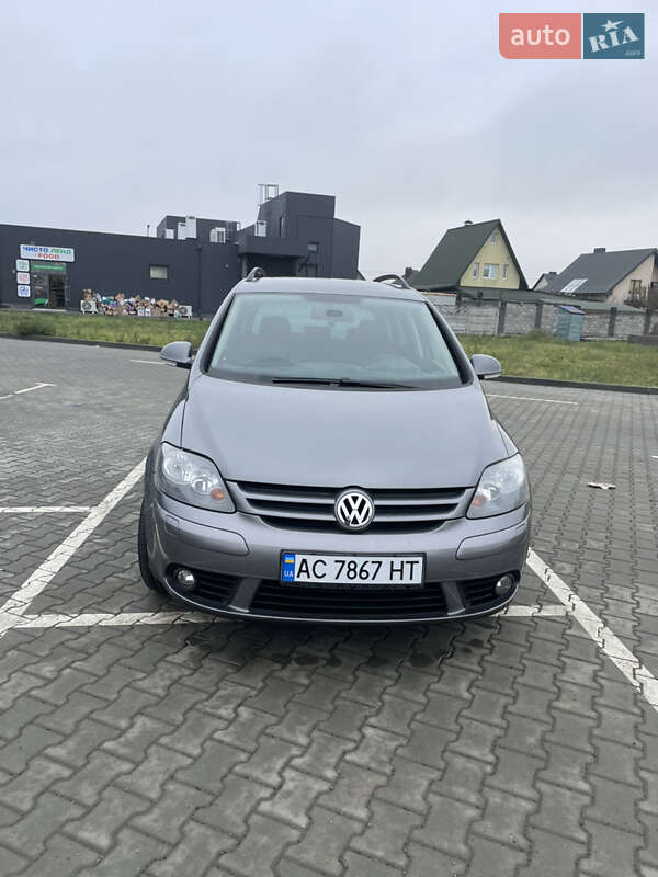 Хэтчбек Volkswagen Golf Plus 2008 в Луцке фото 9 Хэтчбек Volkswagen Golf Plus 2008 в Луцке