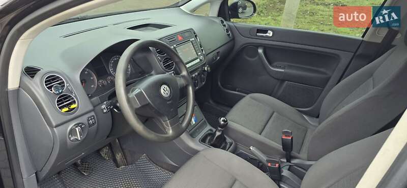 Хэтчбек Volkswagen Golf Plus 2005 в Днепре