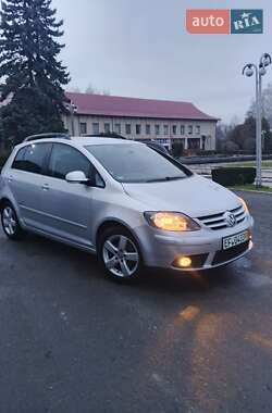 Хетчбек Volkswagen Golf Plus 2008 в Надвірній