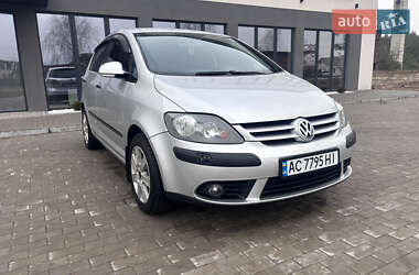 Хэтчбек Volkswagen Golf Plus 2005 в Ратным