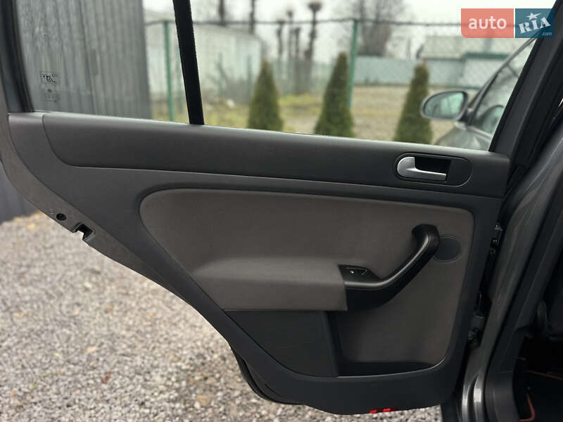 Хэтчбек Volkswagen Golf Plus 2006 в Виннице