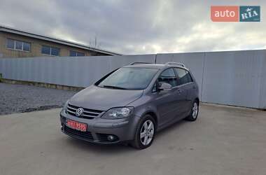 Хэтчбек Volkswagen Golf Plus 2009 в Славуте