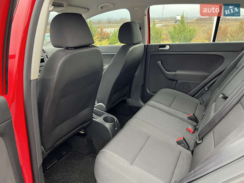 Хетчбек Volkswagen Golf Plus 2009 в Хусті фото 35 Хетчбек Volkswagen Golf Plus 2009 в Хусті