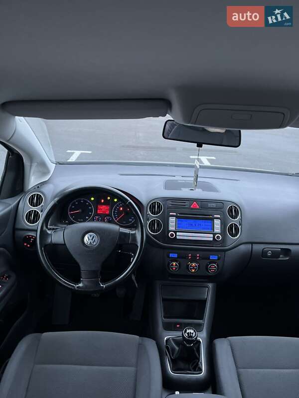 Хэтчбек Volkswagen Golf Plus 2006 в Луцке