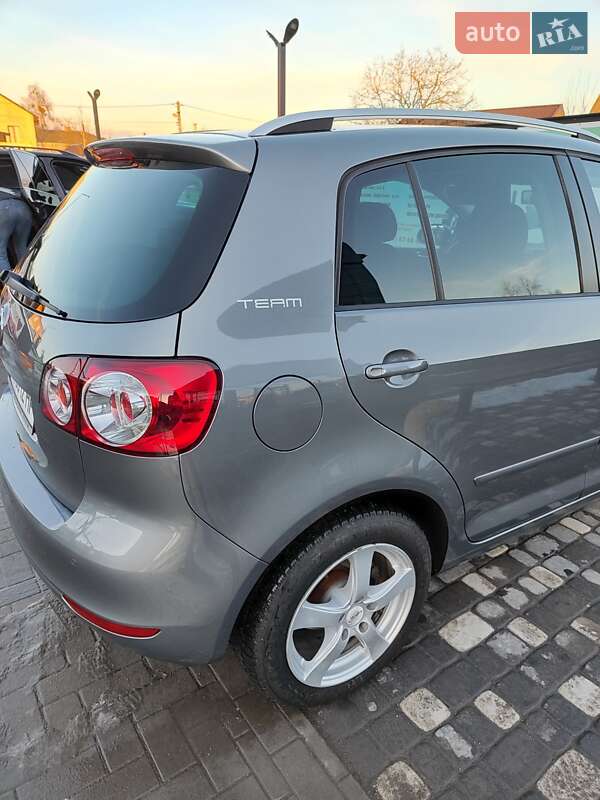 Хетчбек Volkswagen Golf Plus 2011 в Шепетівці