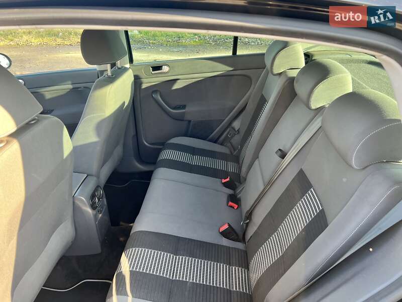 Хетчбек Volkswagen Golf Plus 2008 в Вінниці