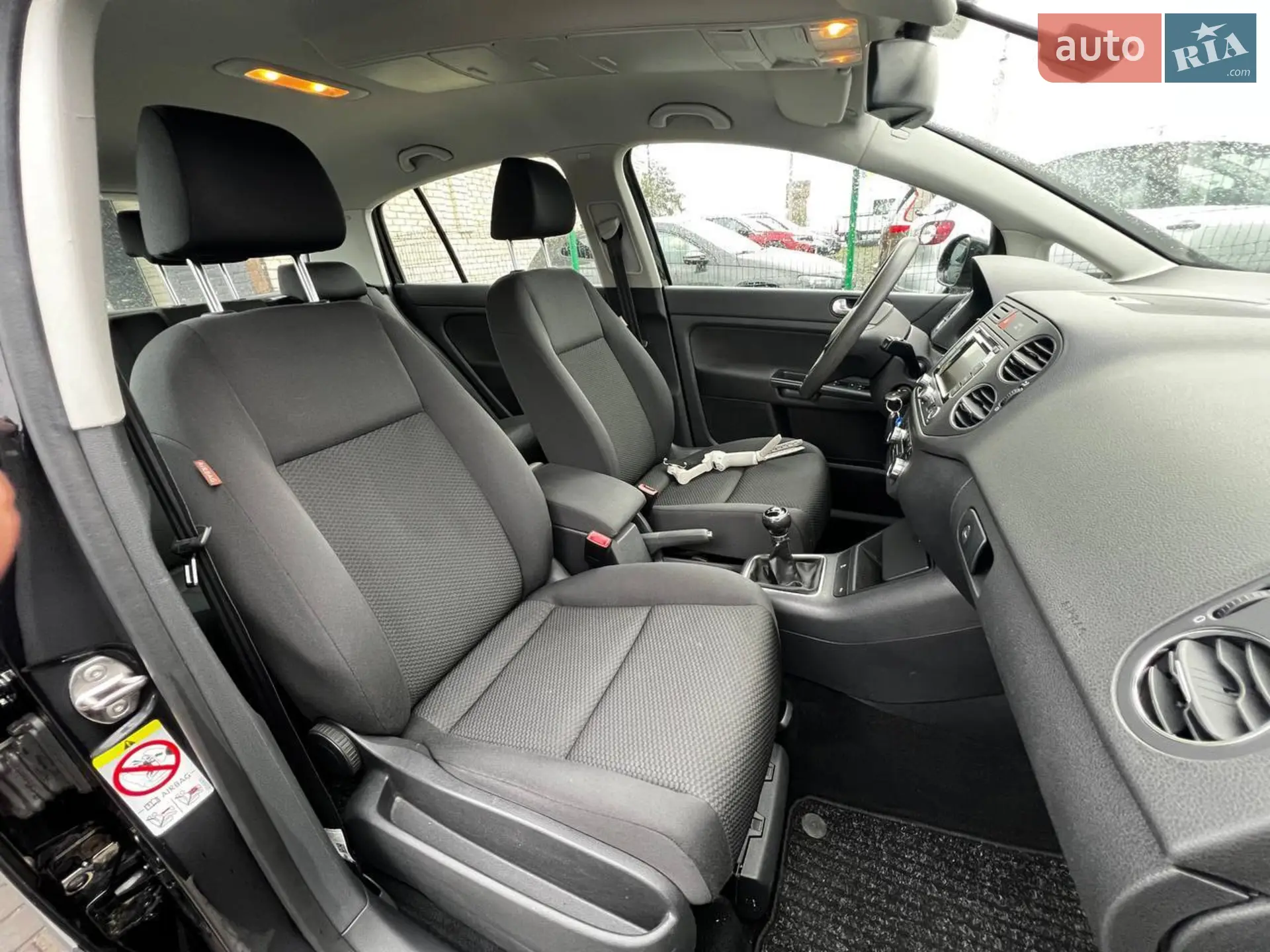 2010 Volkswagen Golf Plus - мініатюра 30