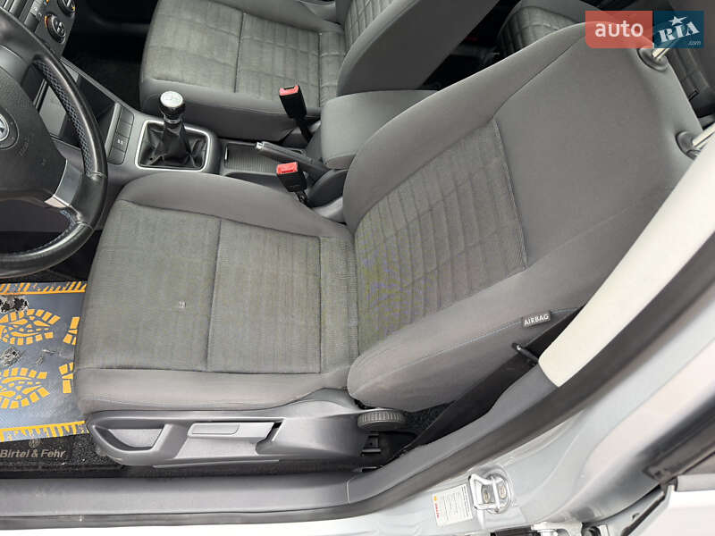 Хетчбек Volkswagen Golf Plus 2008 в Вінниці