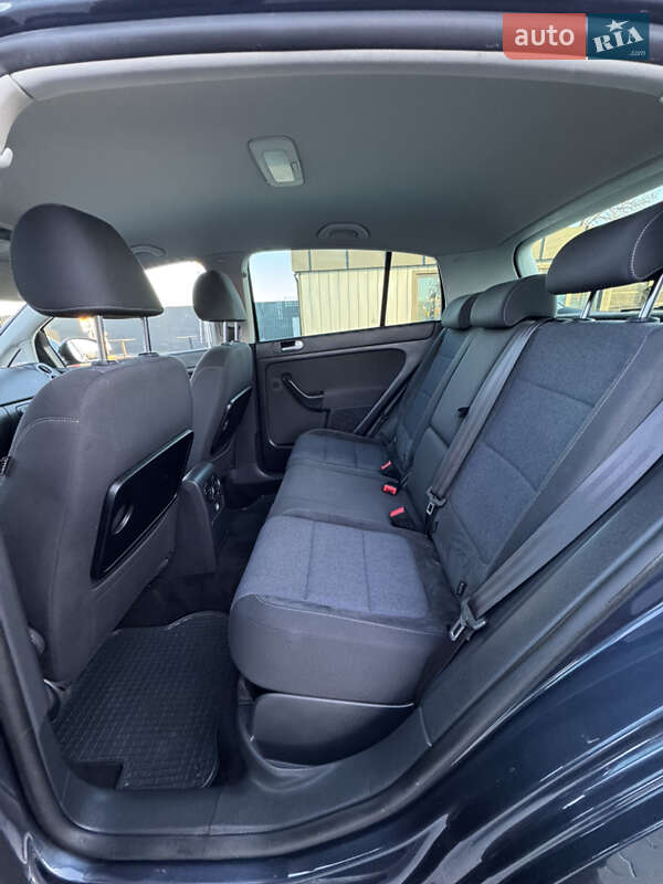 Хетчбек Volkswagen Golf Plus 2011 в Володимирі