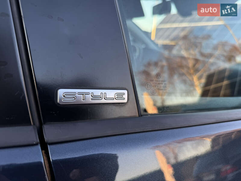 Хетчбек Volkswagen Golf Plus 2011 в Володимирі